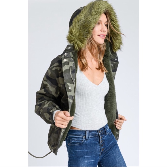 🌺🆕5⭐️Best Seller Camo Fur Lined Parka - Picture 5 of 7